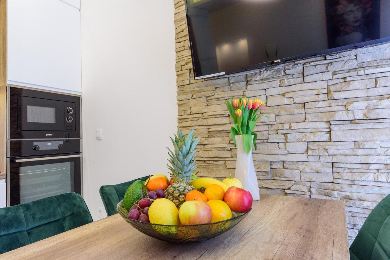 Apartmani Bokin Бол Экстерьер фото