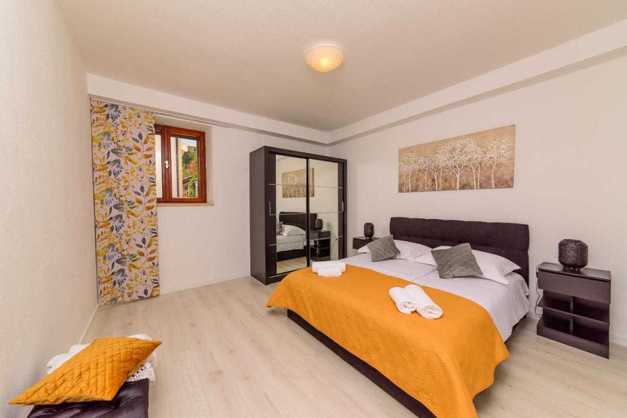 Apartmani Bokin Бол Экстерьер фото